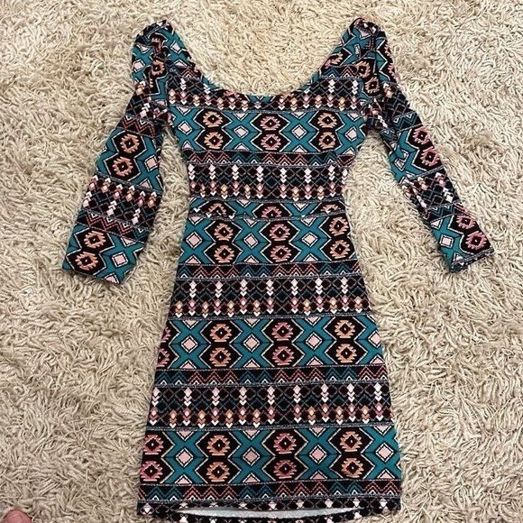 CHARLOTTE Russe Aztec print body con dress - Picture 1 of 5